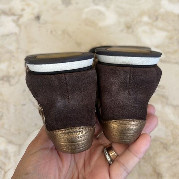 Coach Katelyn Sneakers C Monogram Leather Gold Brown Tan Classic - Picture 12 of 14